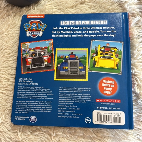 Bundle of 2 books for kids from scholastic and town-house book - Picture 6 of 10